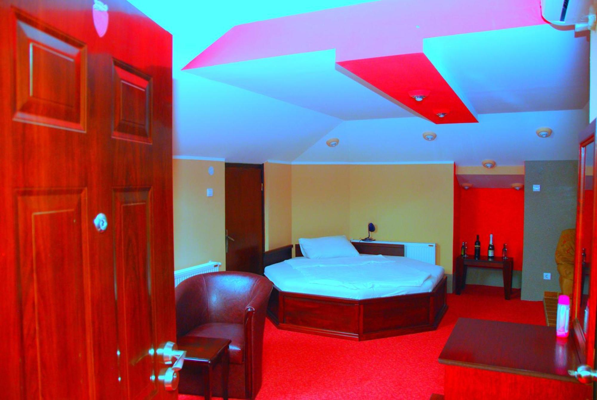 VILA MITIC LUXX SPA centar Leskovac (Jablanica) Exterior foto