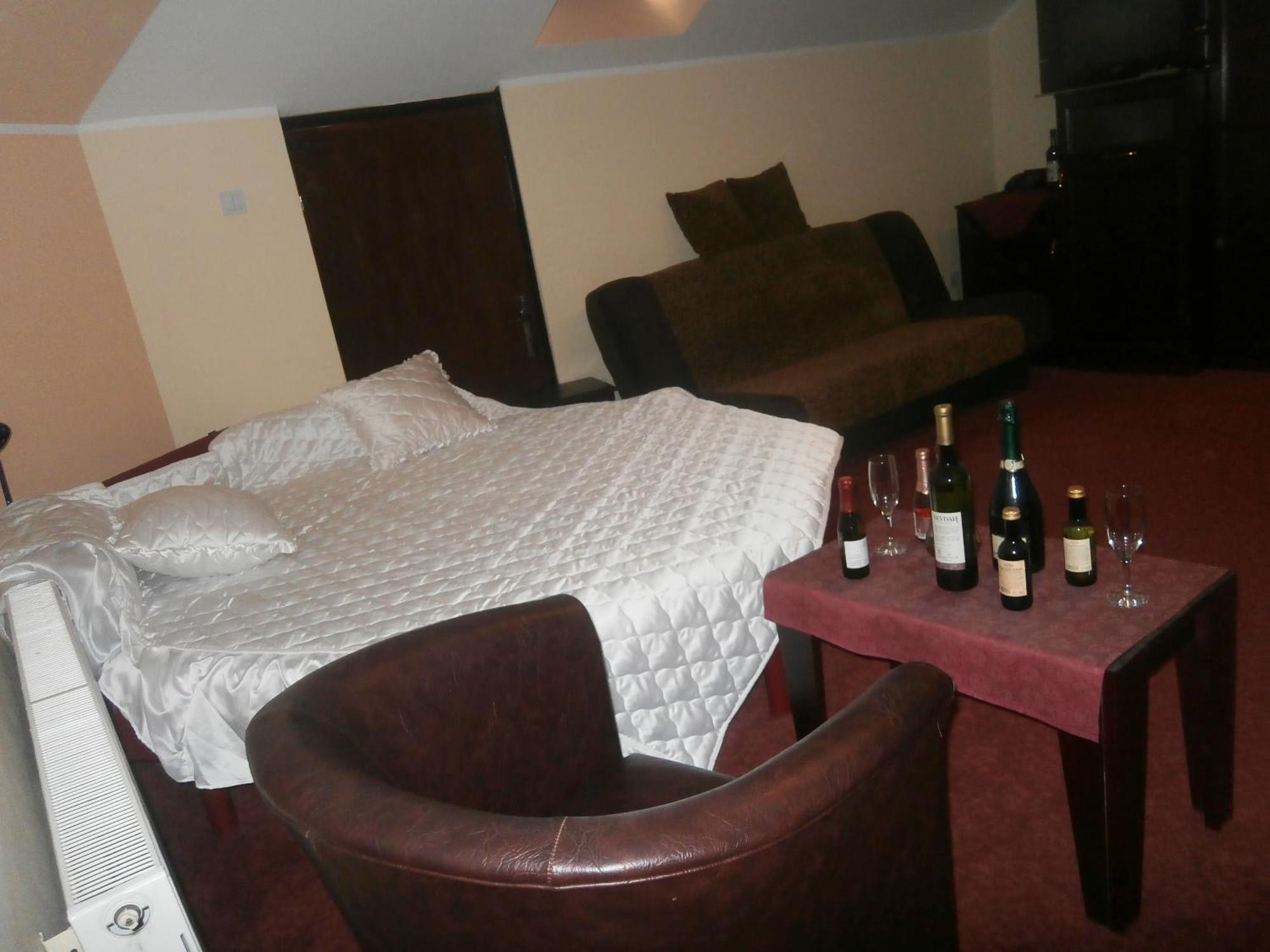 VILA MITIC LUXX SPA centar Leskovac (Jablanica) Exterior foto